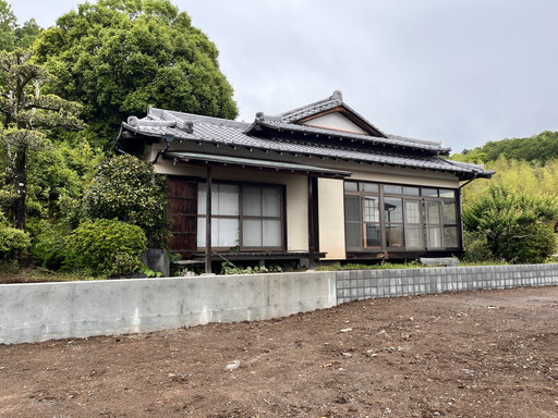 田方郡函南町平井1247番地の4