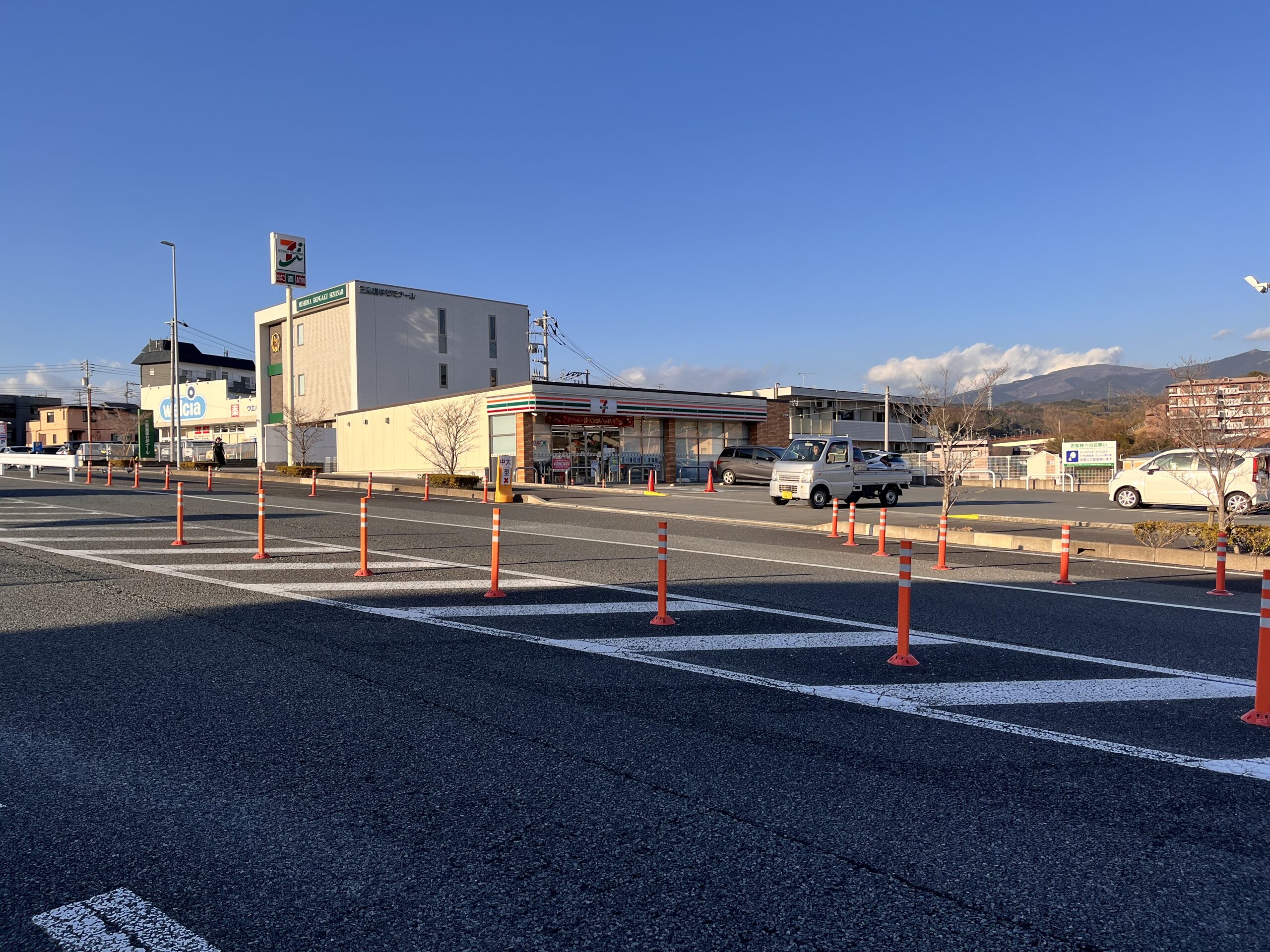 セブンイレブン壱町田まで約1000ｍ徒歩13分